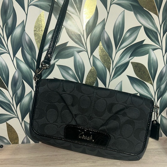 Coach Handbags - Coach Y2K Ashley Large Signature C Canvas Flap Wristlet/Mini Bag